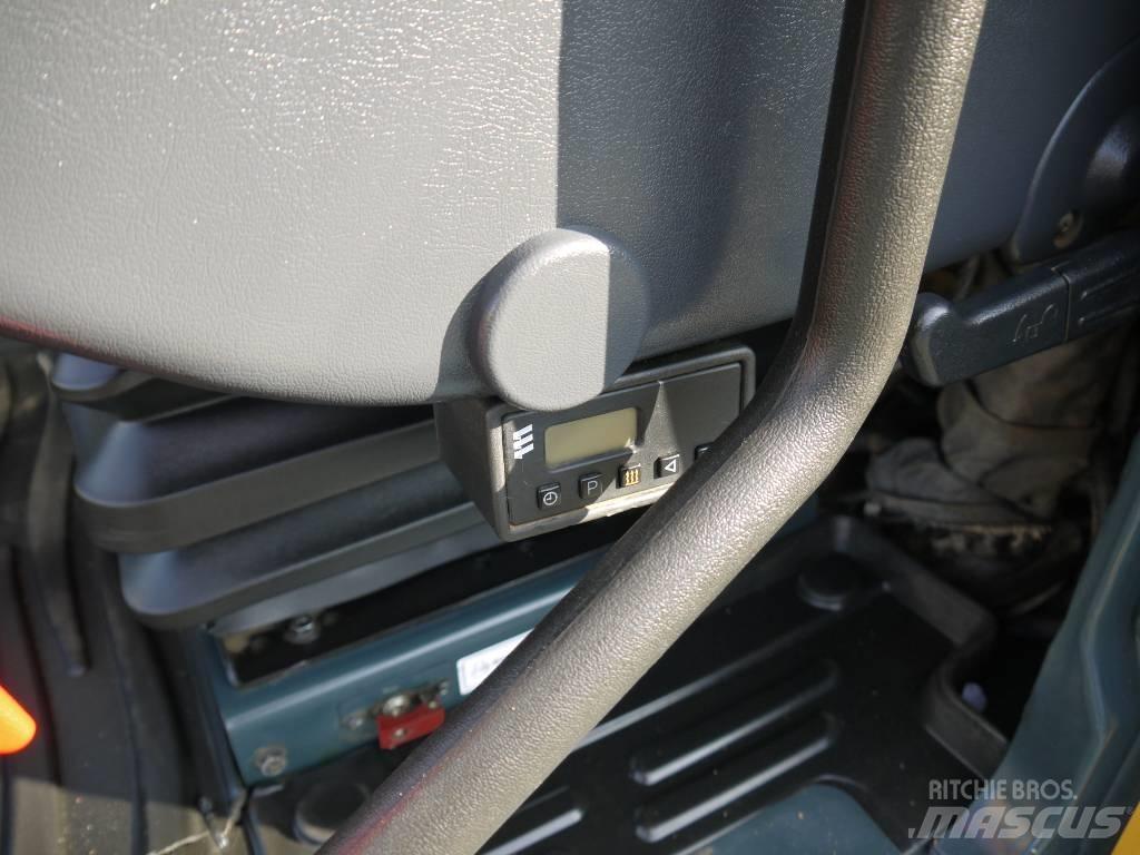 Hyundai HX 300 L Верижен екскаватор