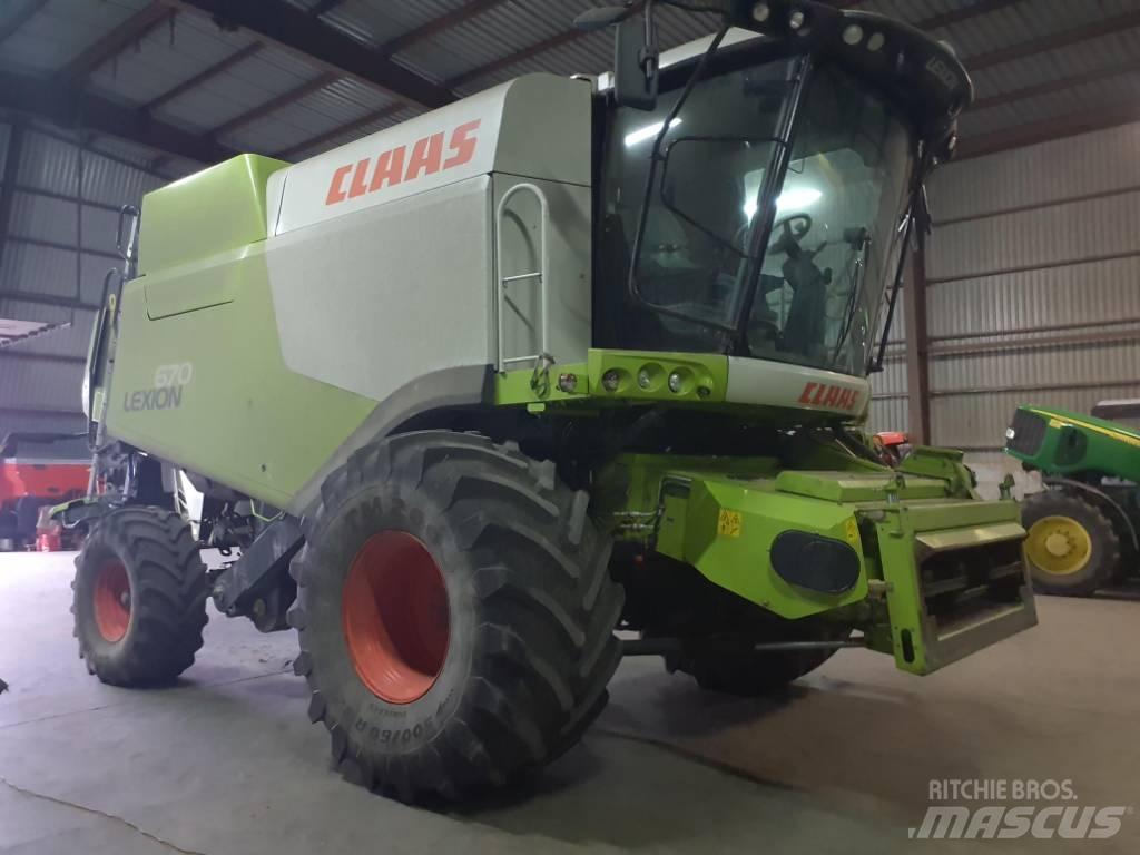CLAAS Lexion 670 Комбайни
