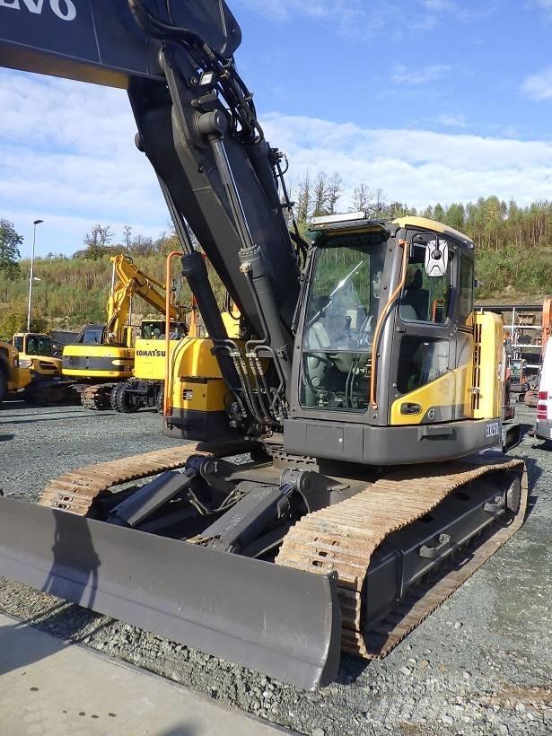 Volvo ECR 235 D Верижен екскаватор