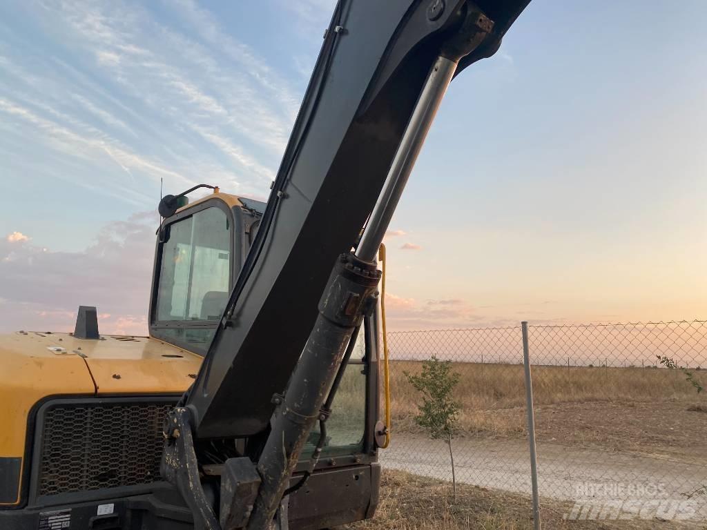Volvo ECR 88 D Средни екскаватори 7т - 12т