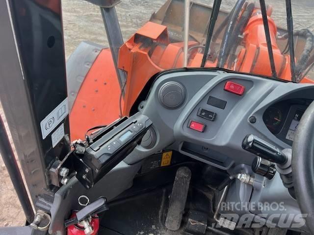 Hitachi ZW 310-6 Колесни товарачи