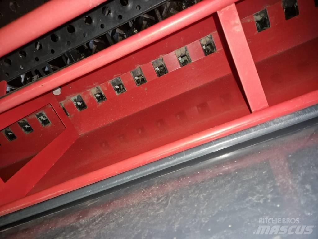 Tume Titan 3000 Комбинирани редосеялки