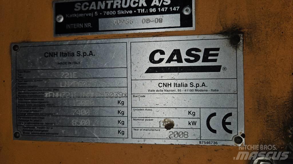 CASE 721 E Колесни товарачи