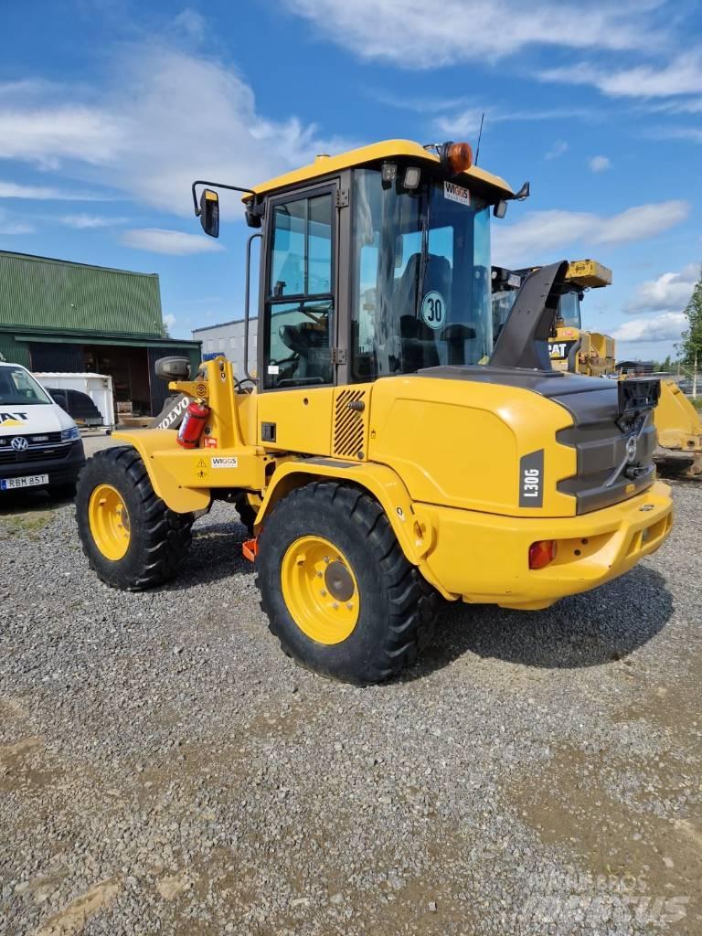 Volvo L 30 G Колесни товарачи