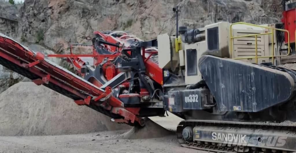 Sandvik QH 332 DDHS Мобилни трошачки
