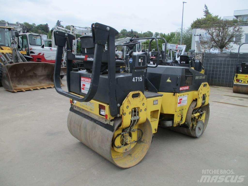 Bomag BW 135 AD Двойни барабанни ролки
