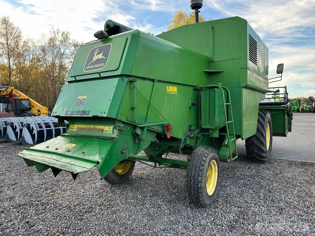 John Deere 1042 Комбайни