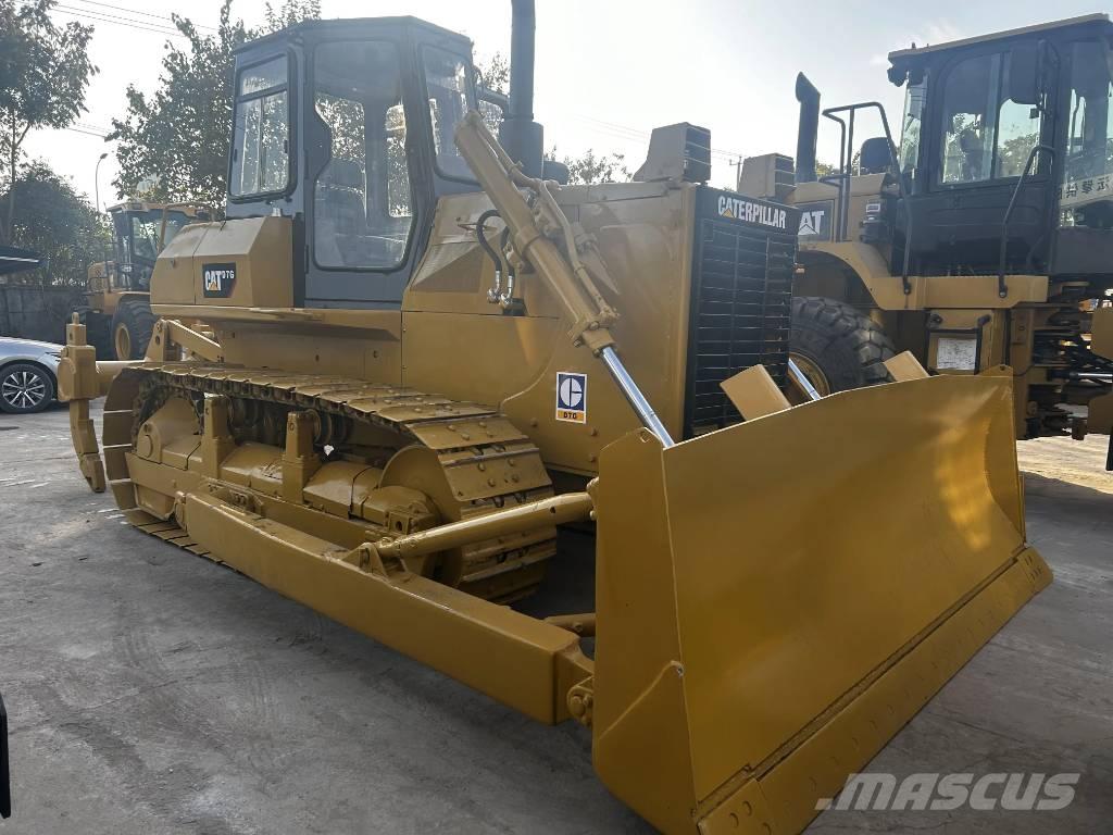 CAT D7G Верижни булдозери
