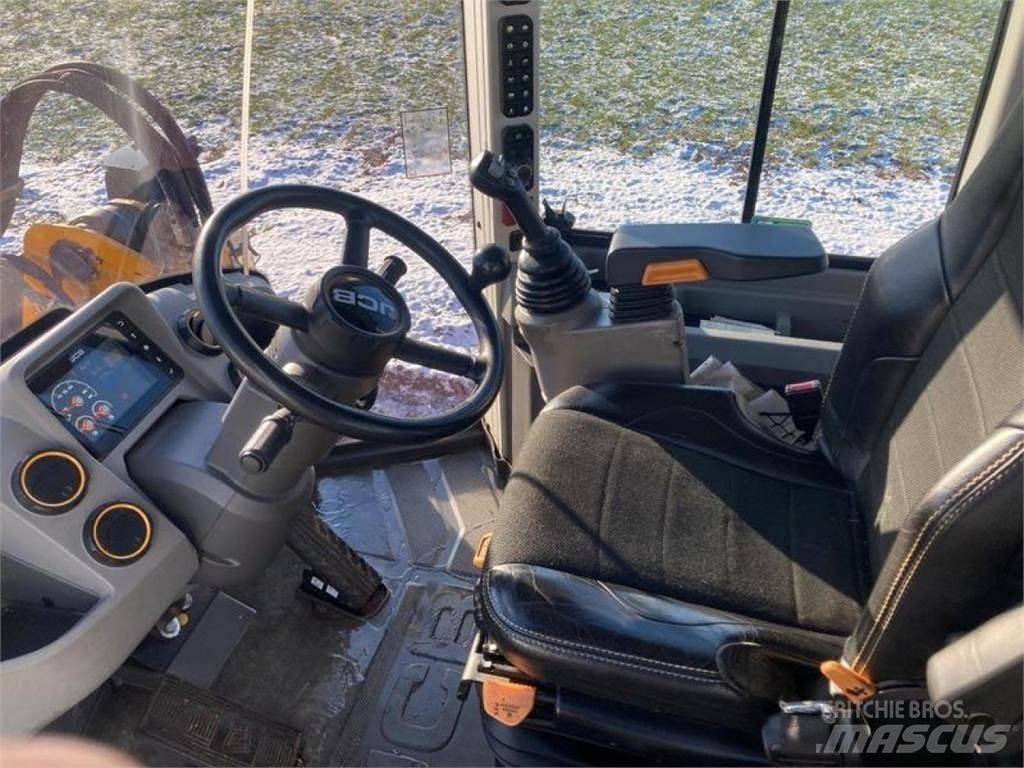 JCB 419S AGRI Колесни товарачи