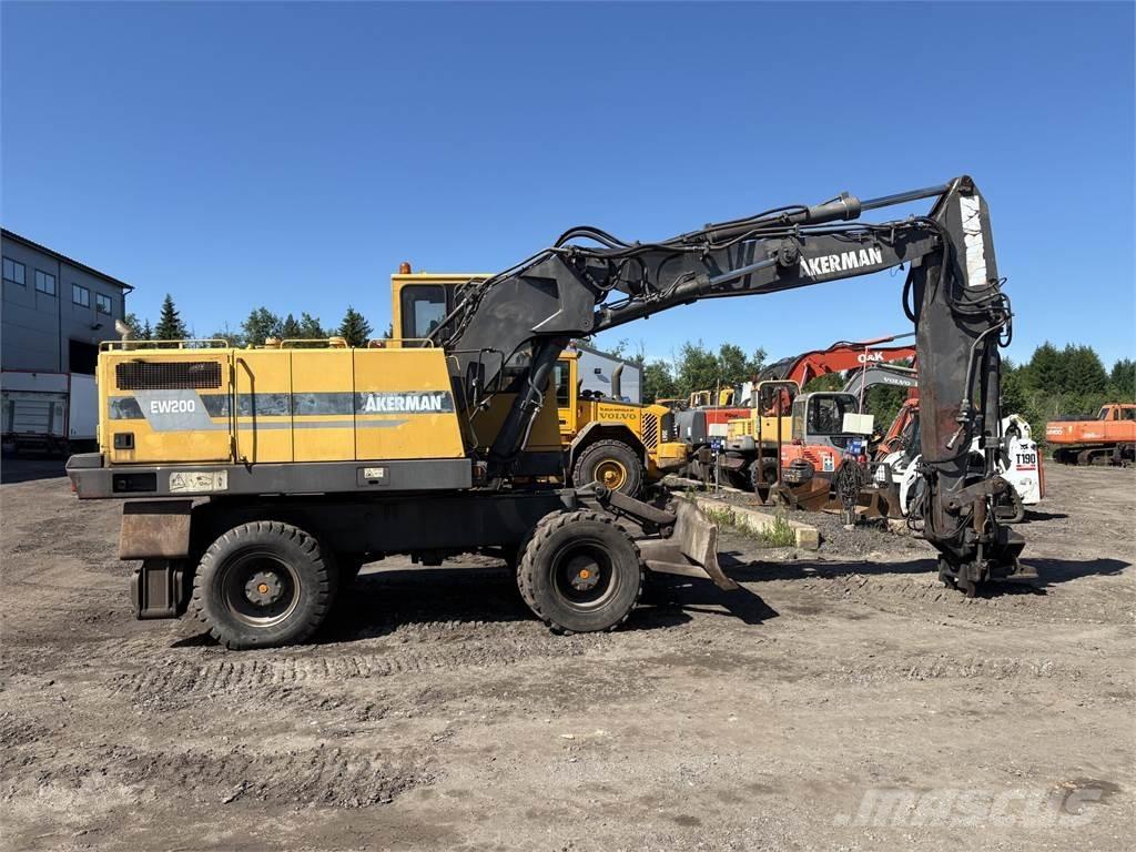 Åkerman EW200 Колесни екскаватори