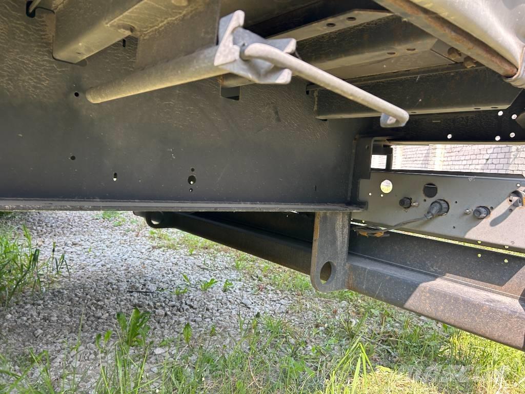 Kögel SN 24 Брезентови полуремаркета
