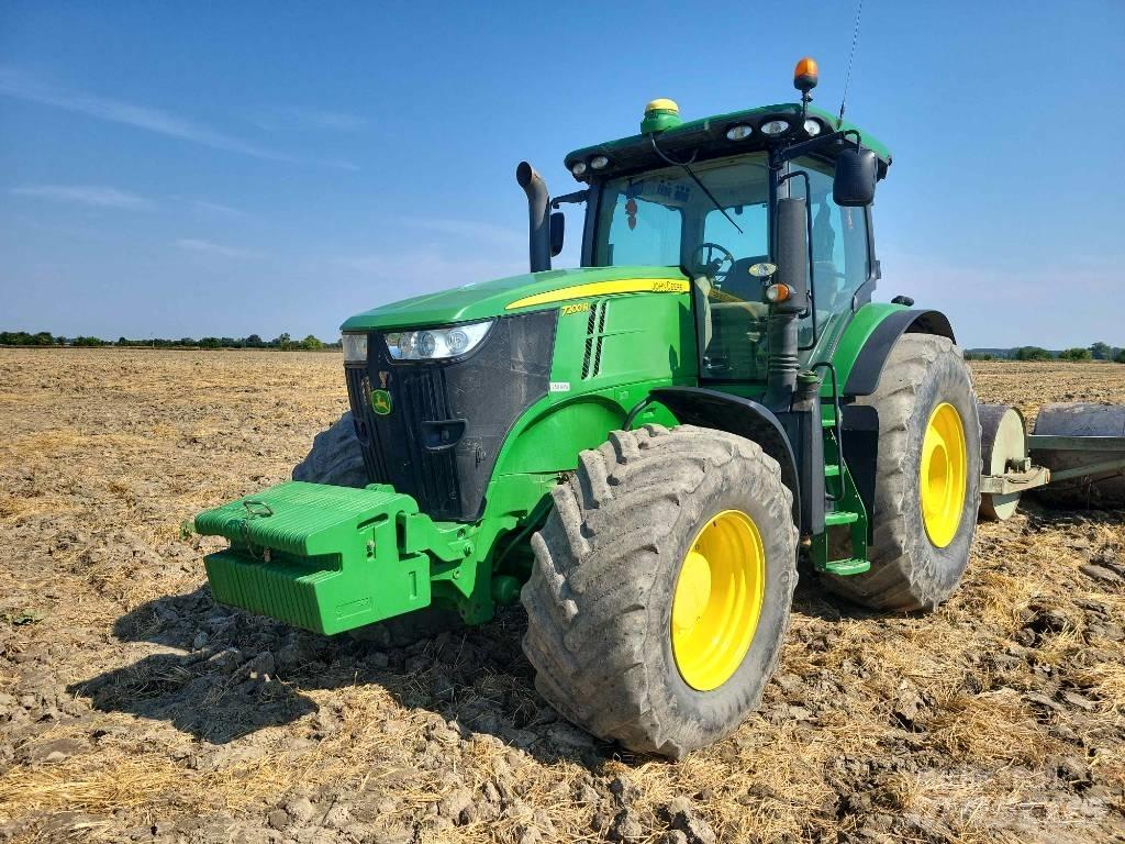 John Deere 7200 R Трактори