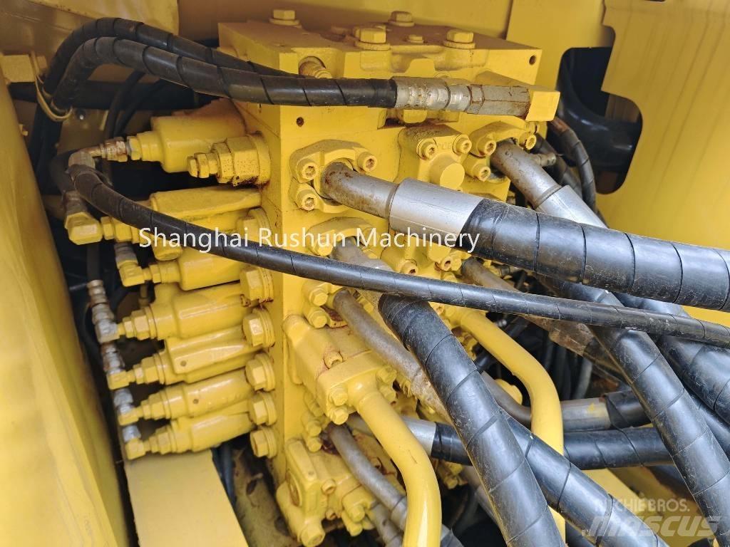 Komatsu PC210-8 Верижен екскаватор