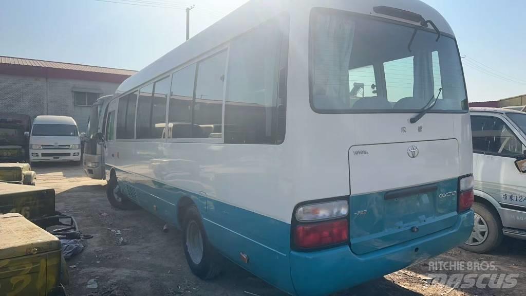 Toyota Coaster Bus Мини бусове
