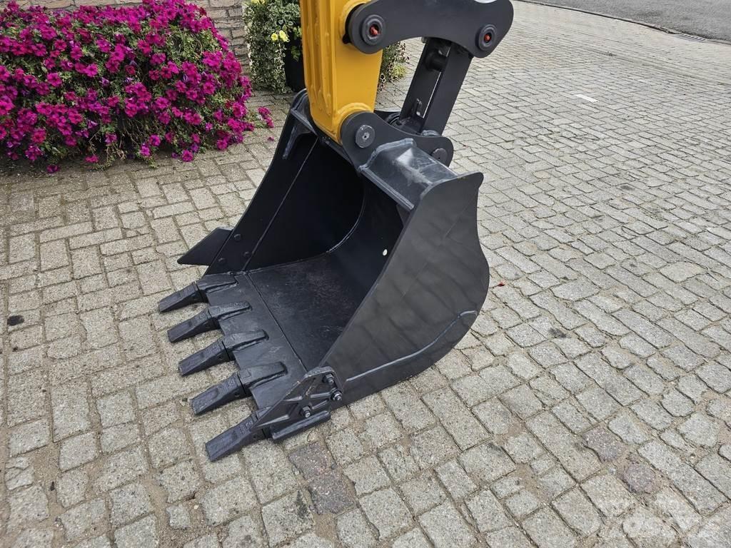 XCMG XE60GA Мини екскаватори < 7 т