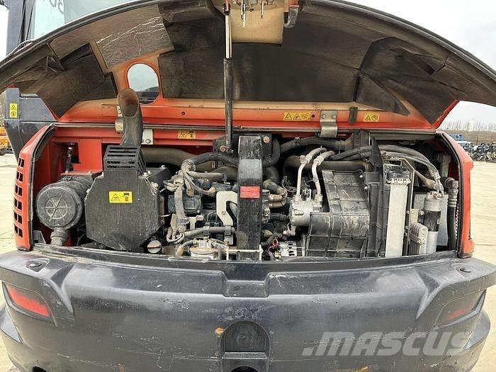 Kubota KX080-4A2 Средни екскаватори 7т - 12т