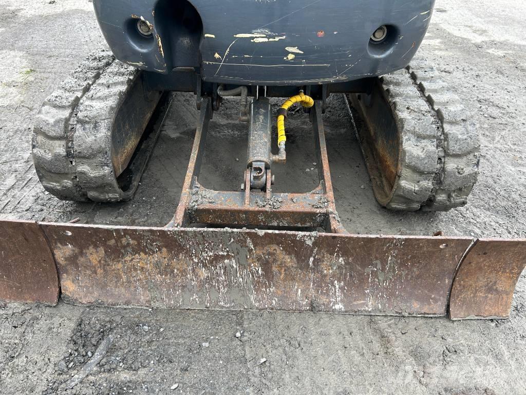 Kobelco SK 17 SR Мини екскаватори < 7 т