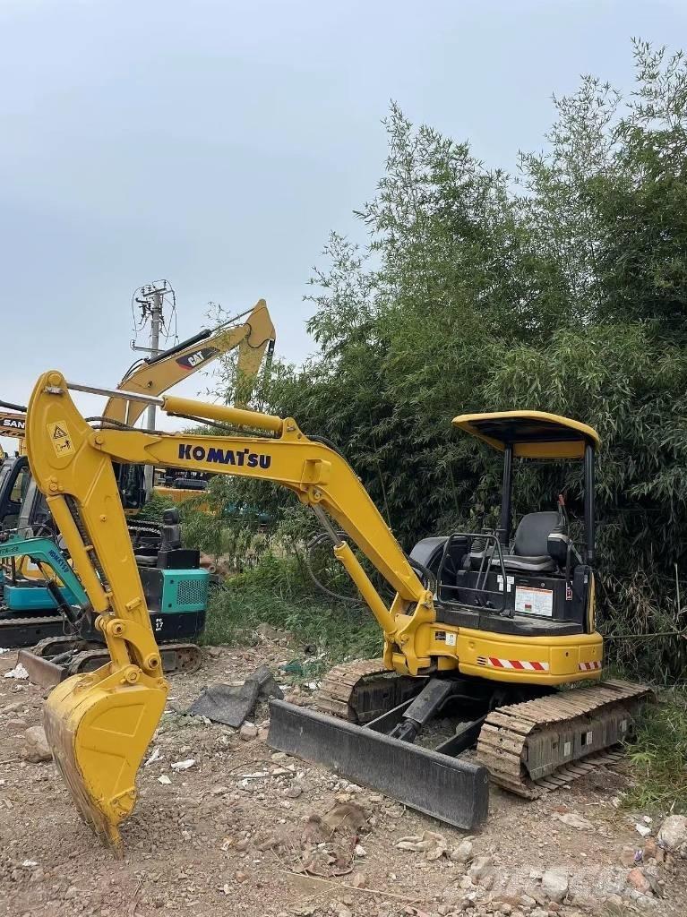 Komatsu PC35 Мини екскаватори < 7 т
