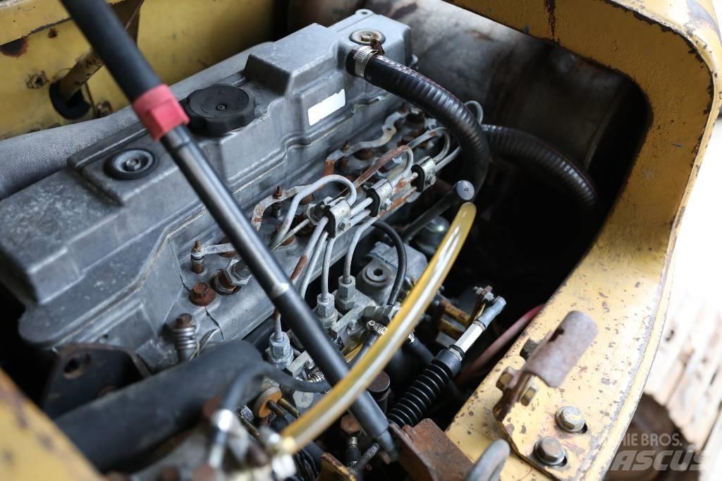 CAT 308 C Средни екскаватори 7т - 12т