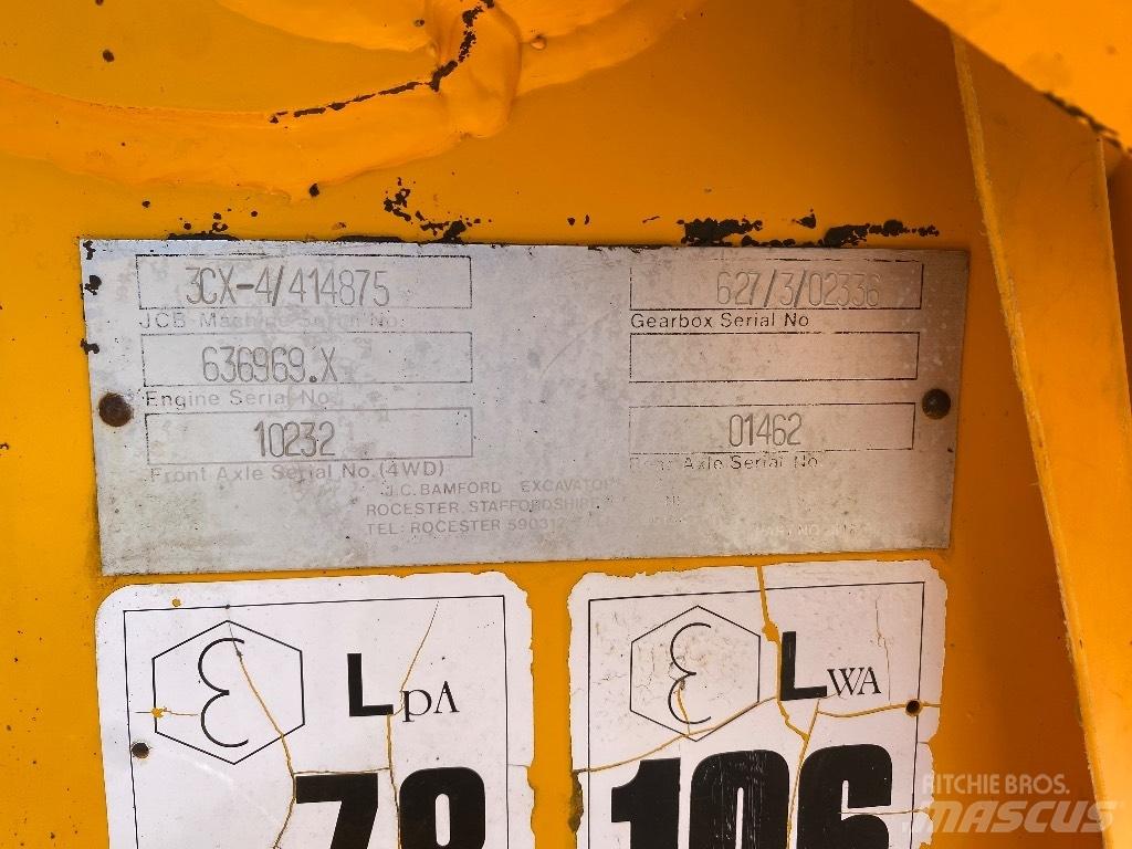 JCB 3 CX Товарач със заден ексватор