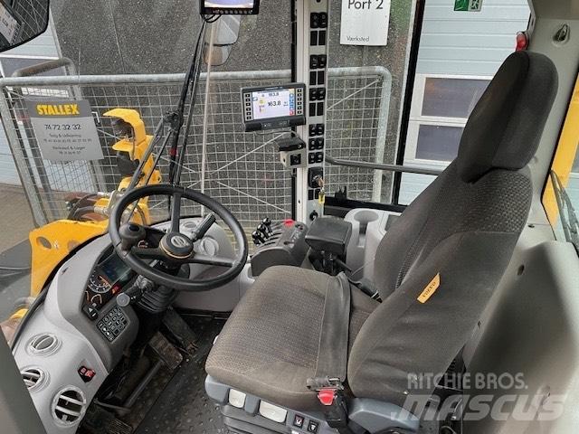 Volvo L90H Колесни товарачи