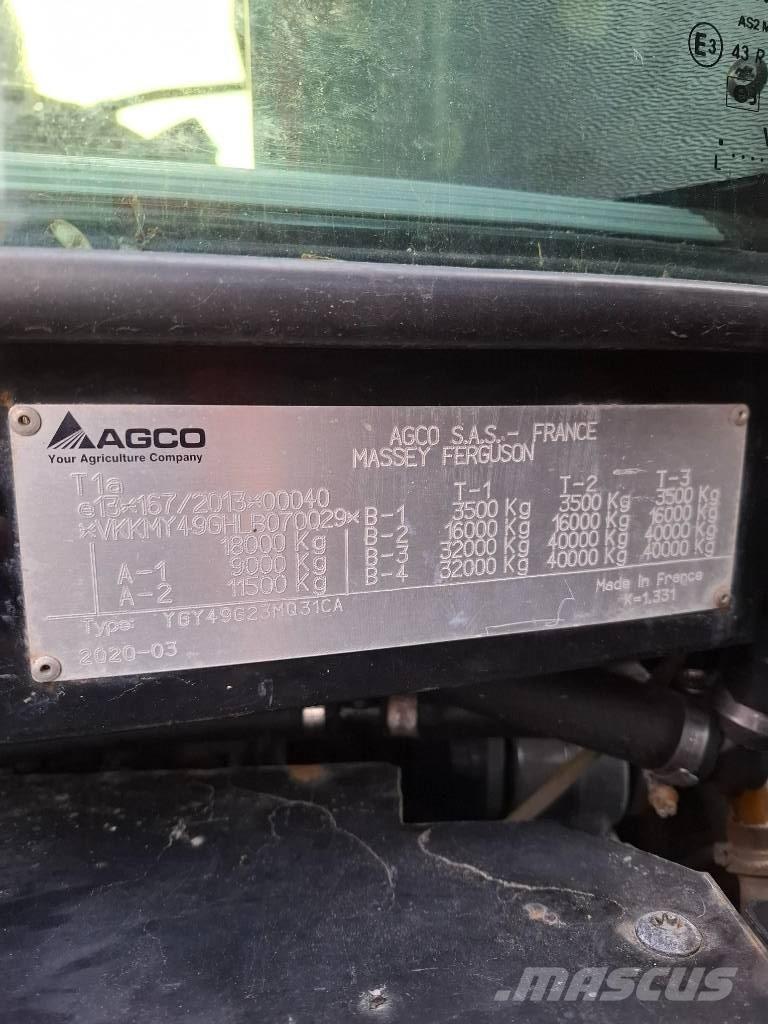 Massey Ferguson 8740 Трактори