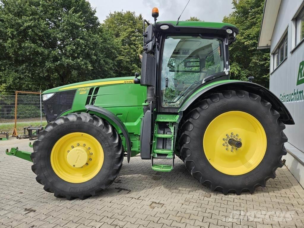 John Deere 7250R Трактори