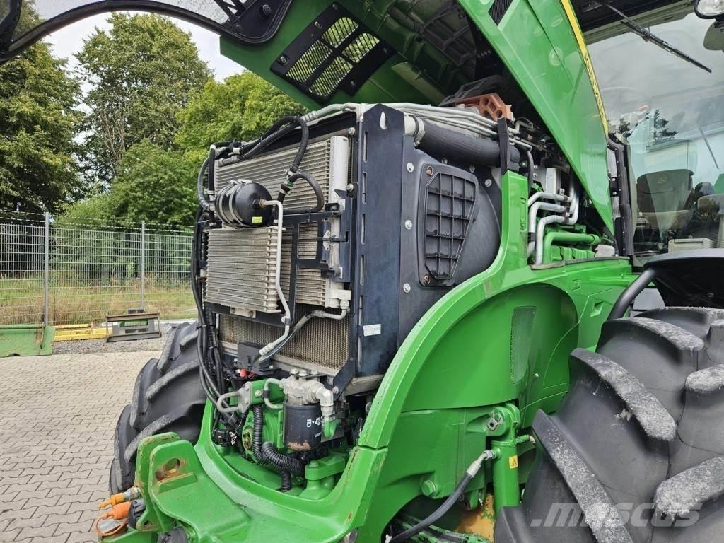 John Deere 7250R Трактори