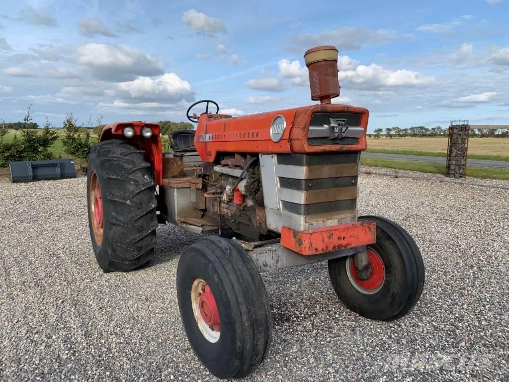 Massey Ferguson 1100 Трактори