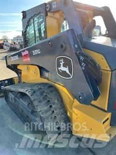 John Deere 331g Мини товарачи
