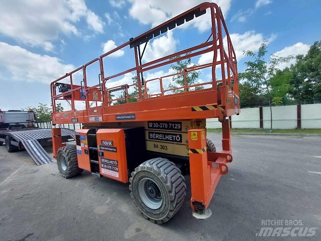 JLG 330 LRT Ножични работни платформи