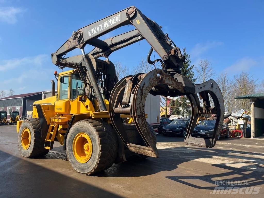 Volvo L 180 D Колесни товарачи
