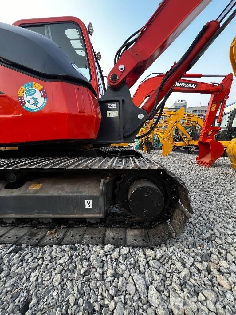 Kubota KX 185 Средни екскаватори 7т - 12т