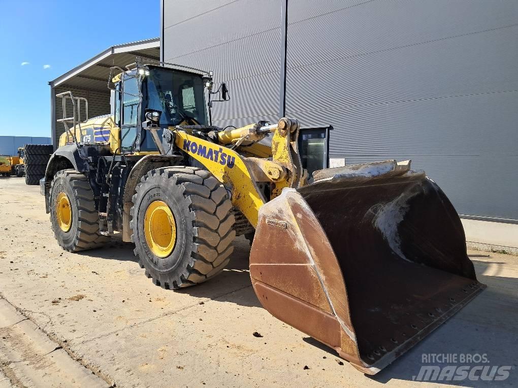 Komatsu WA475-10E0 Колесни товарачи