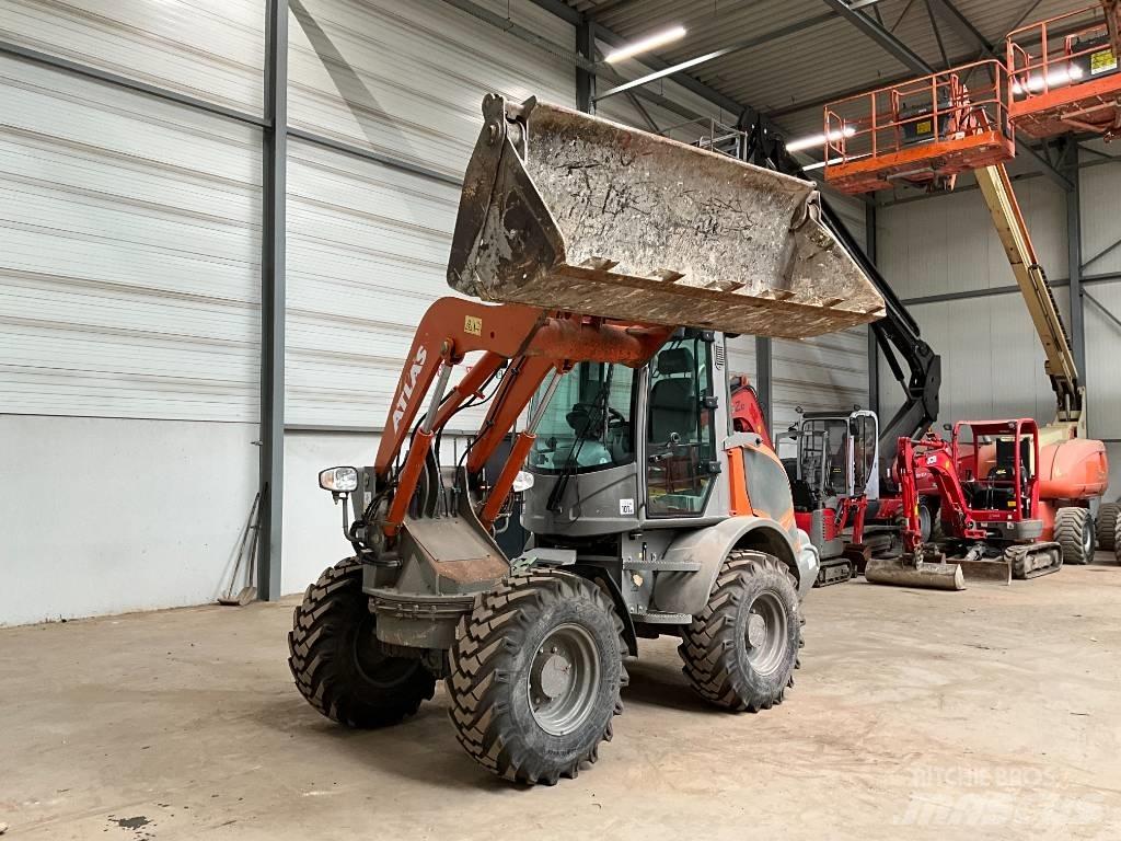 Atlas 75 E S Колесни товарачи