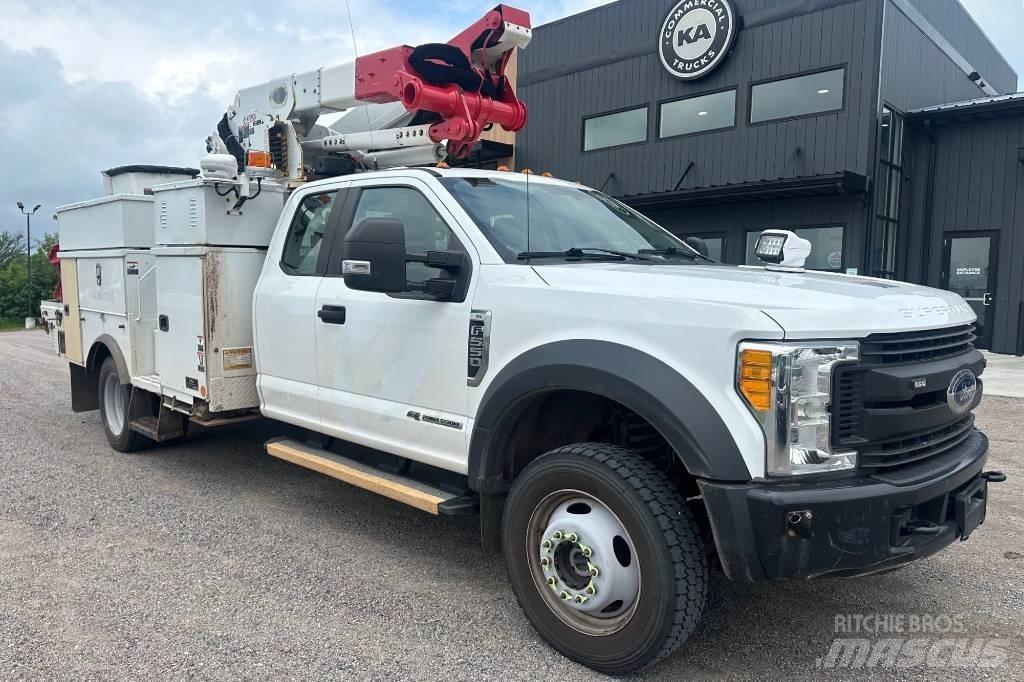 Ford F 550 XL SD Моторизирани платформи с талига