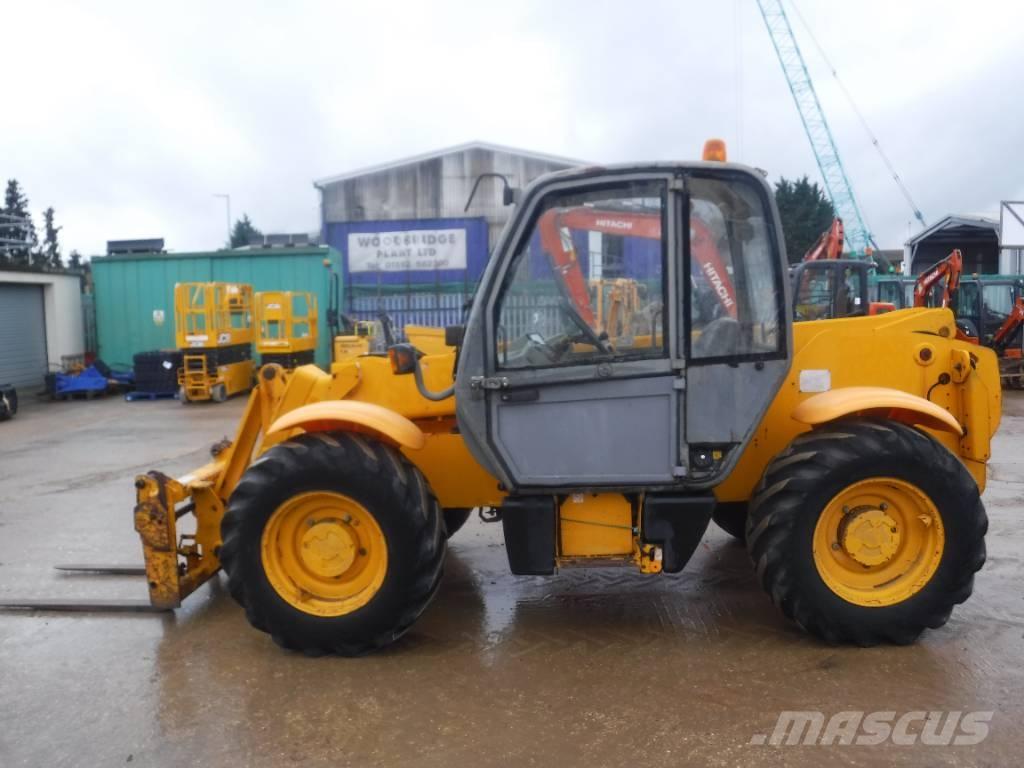 JCB 530-70 Телескопични товарачи