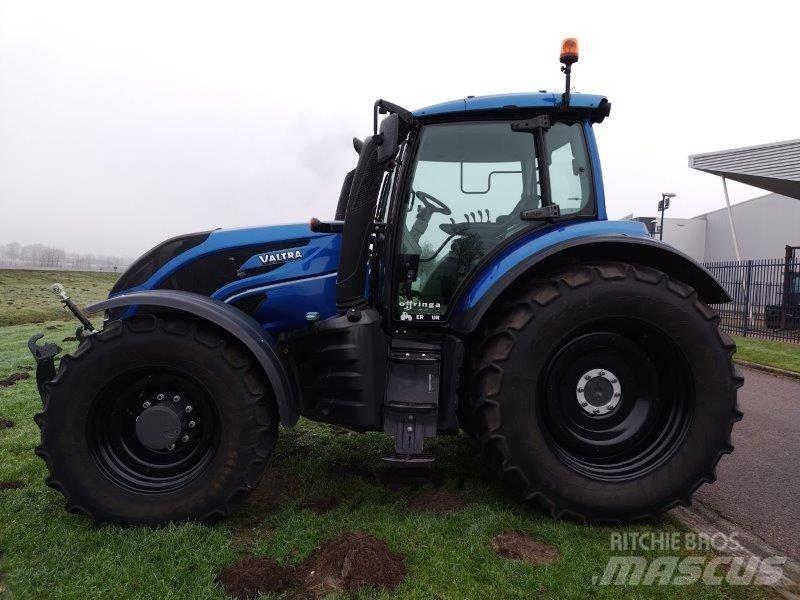 Valtra T 234 A Трактори