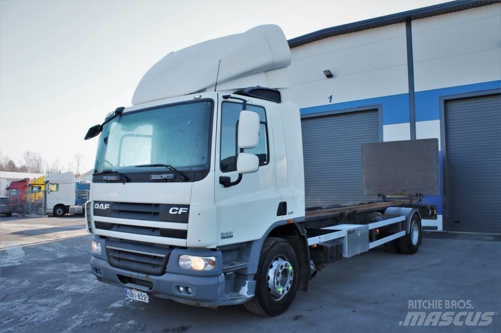 DAF CF75.310 Разглобяеми надстойки