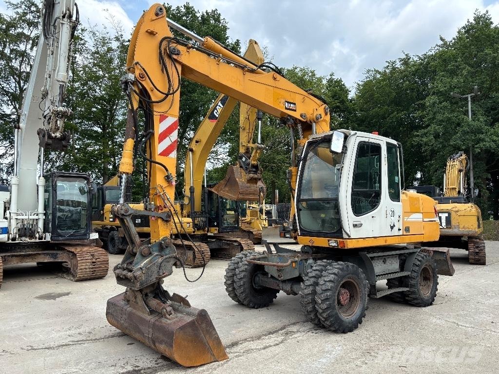 Liebherr A316 Колесни екскаватори