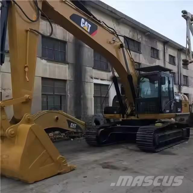 CAT 324 D Верижен екскаватор