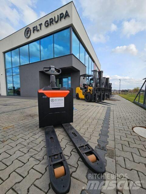 BT LPE 200 Транспалетни колички с платформи