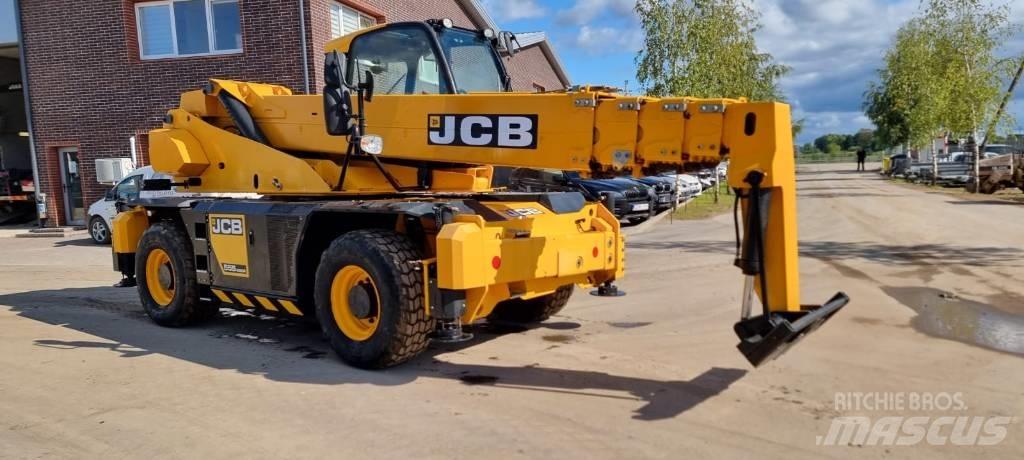 JCB 555-260R Телескопични товарачи