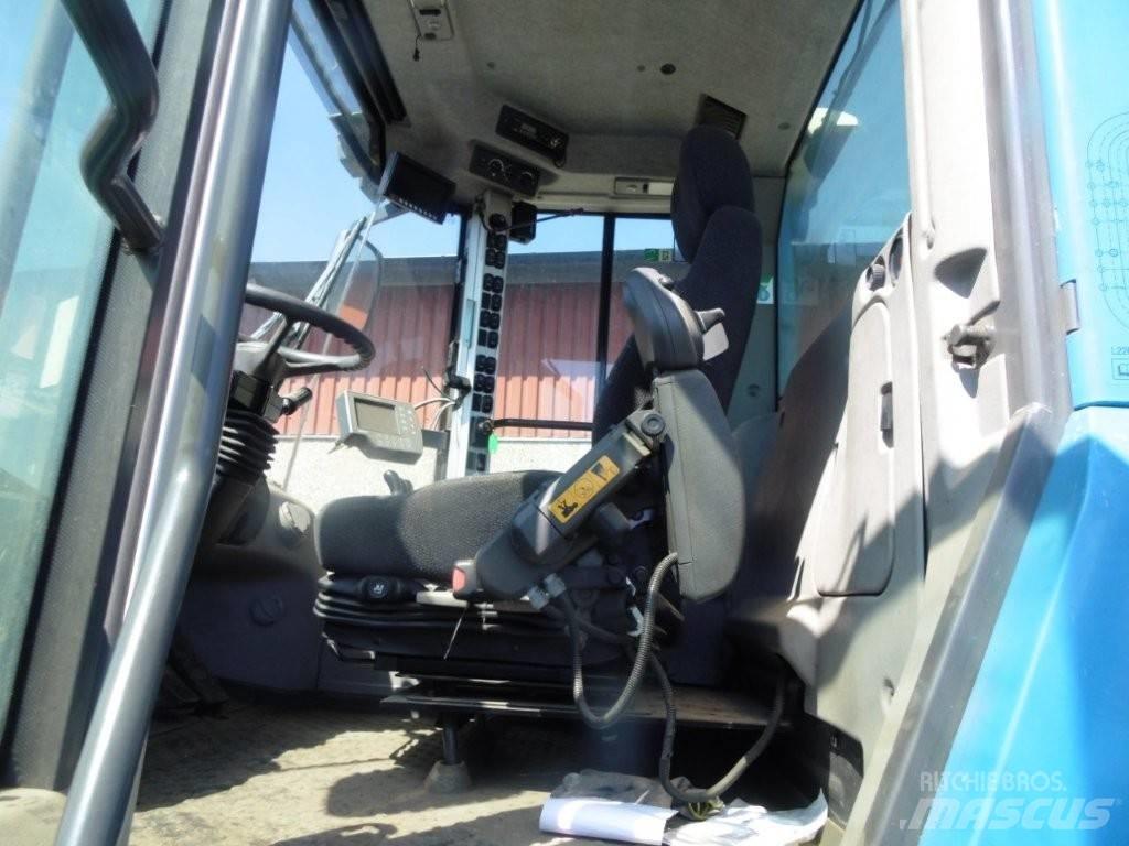 Volvo L 220 G Колесни товарачи