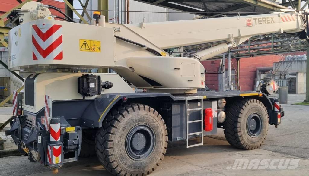 Terex RT 1070 Кранове за тежък терен