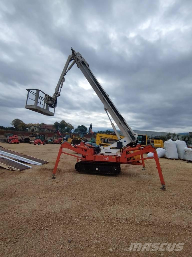 EasyLift R 300 Телескопични повдигачи
