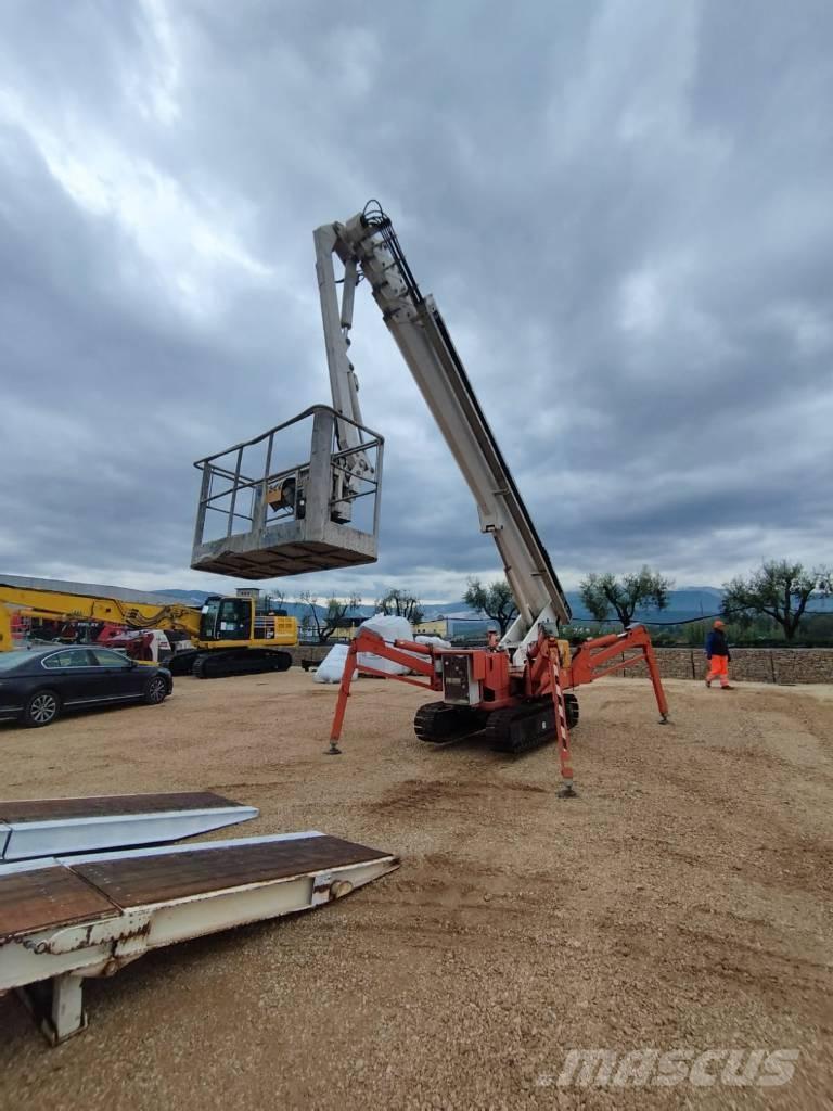 EasyLift R 300 Телескопични повдигачи
