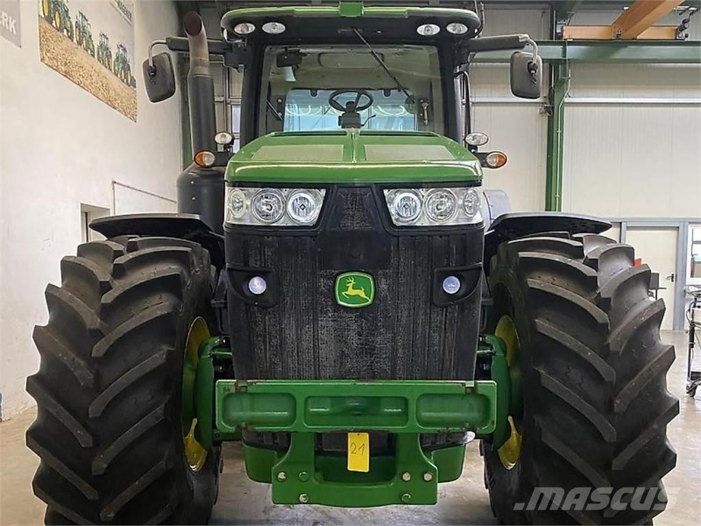 John Deere 8360R Трактори