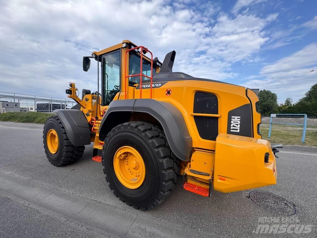 Volvo L 120 H2 Колесни товарачи