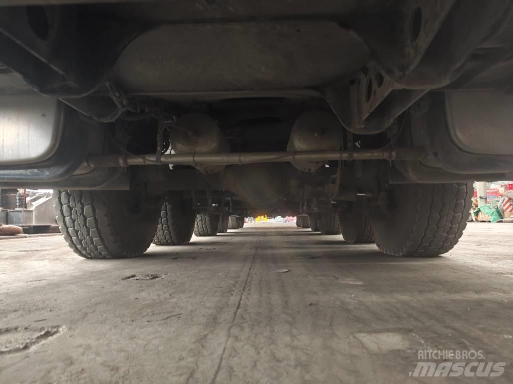 Sany SAC4500T Всъдеходни кранове